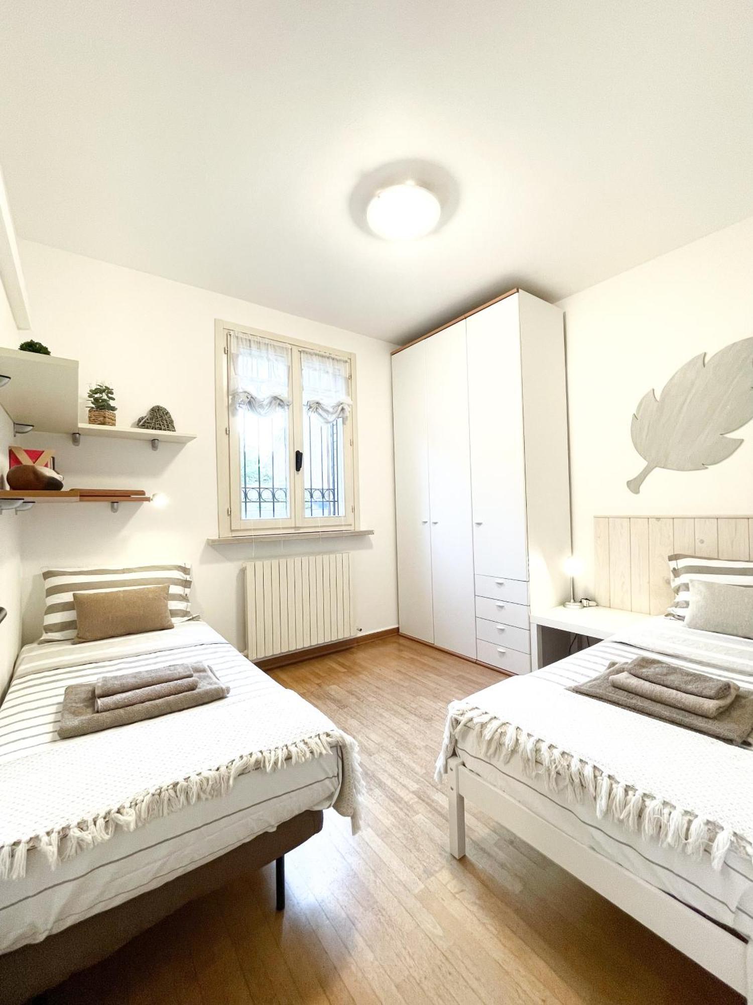 Casa Matilde Piano Terra 100Mq Con Parking E Piscina Apartman Ferrara Kültér fotó